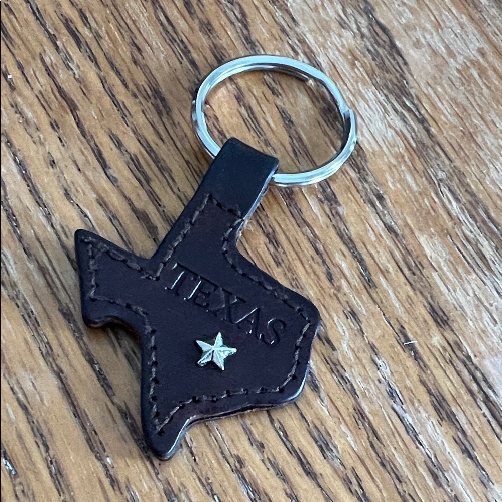 Freebie!! Fossil Brown Texas Key Holder
